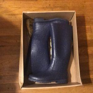 Ugg rain boots